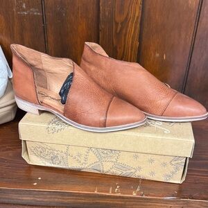 NIB Free People Tan Leather Ankle Boots